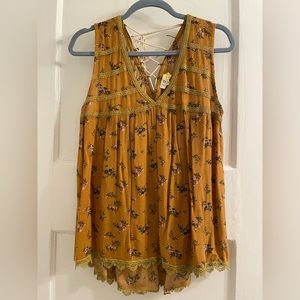 POL Women’s Floral Mustard Tank Top
